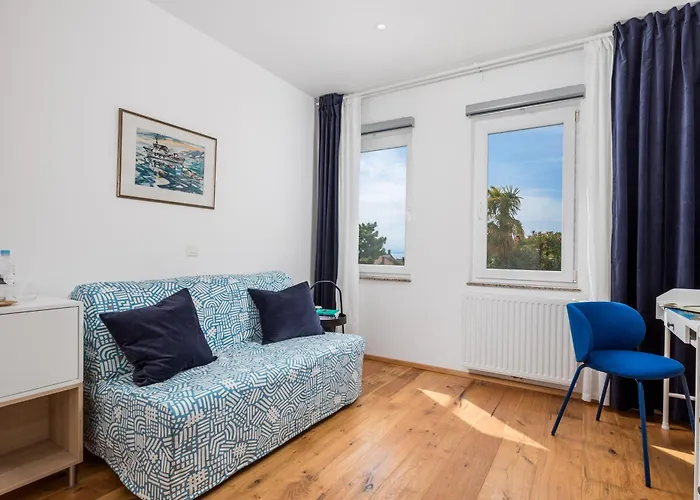 Apartment Design Linda *