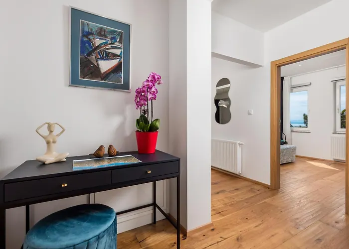 Apartment Design Linda *